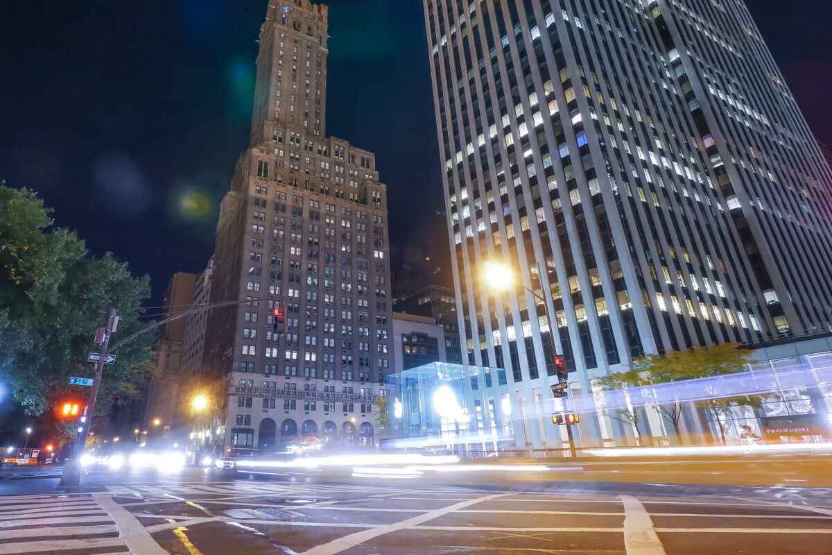 Nova IA no marketing digital usa Bat-sinal como estratégia de lançamento; entenda