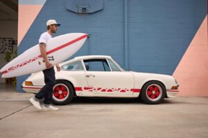 Porsche lança pranchas de surfe inspiradas no clássico 911 Carrera de 1972