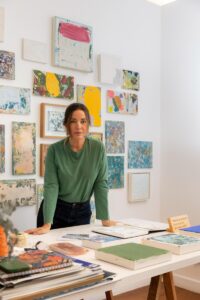 “Tudo que Cabe num Instante”: Viviana Ximenes abre as portas do Ateliê Casa Um