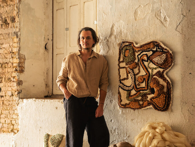 Ateliê brasileiro participa de exposições na Paris Design Week 2025