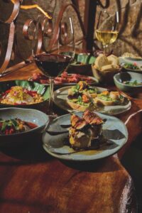 Experiência gastronômica autoral com excelência no Il Segreto Gastro Vino