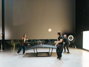 Mula Preta cria “futmesa” com Bruno Gagliasso