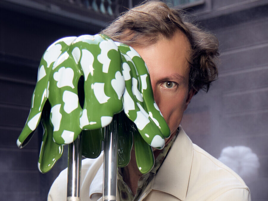 St. James ocupa o Senato Hotel Milano com uma instalação assinada por Matteo Cibic