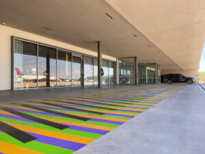 Arte cinética de Carlos Cruz-Diez no Terminal BTG Pactual