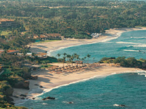 Four Seasons Punta Mita inaugura beach club no resort