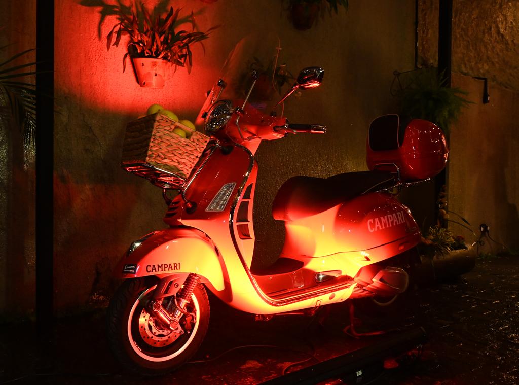 2W Motors marca os 80 anos da Vespa com evento em São Paulo