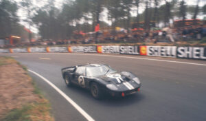 Os bastidores da vitória da Ford em Le Mans (1966)