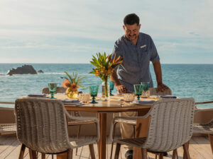 Four Seasons Resort Punta Mita comemora o Dia da Tequila com experiência para criar um blend exclusivo