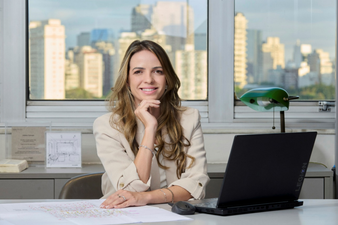 Menos clientes, mais valor: Juliana Cascaes fala sobre a estratégia que transformou sua carreira