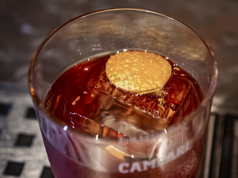 Seen São Paulo celebra Negroni Week com carta inspirada no tarô