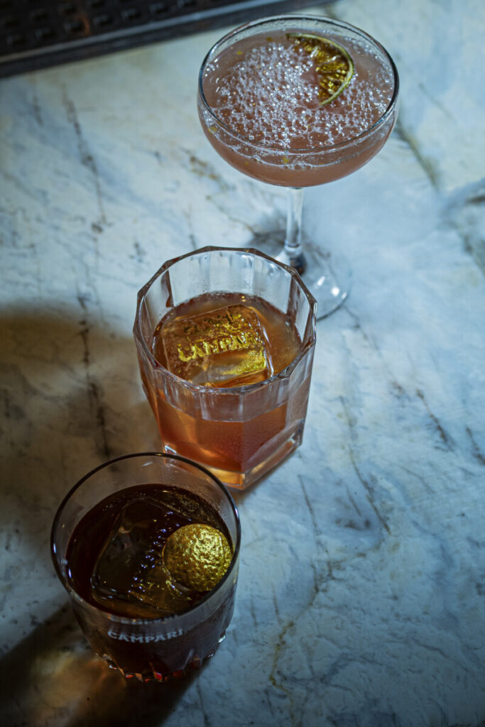 Seen São Paulo celebra Negroni Week com carta inspirada no tarô