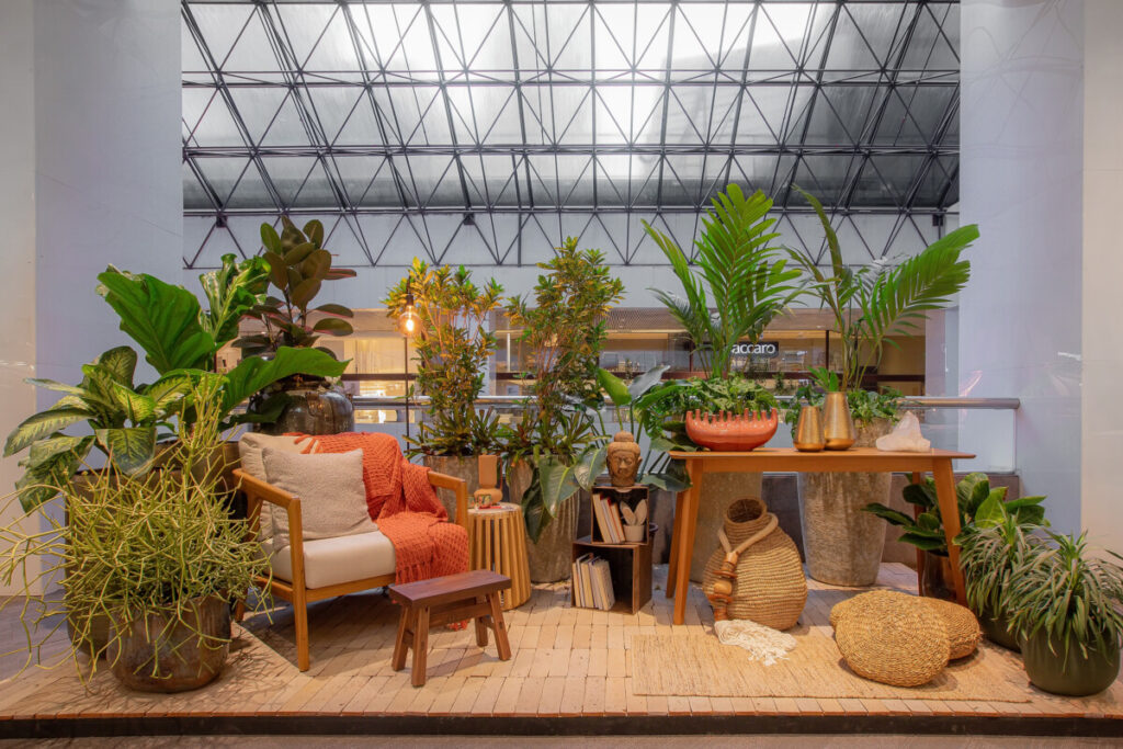D&D Garden Design apresenta 18 ambientes e projeto com 30 cadeiras customizadas