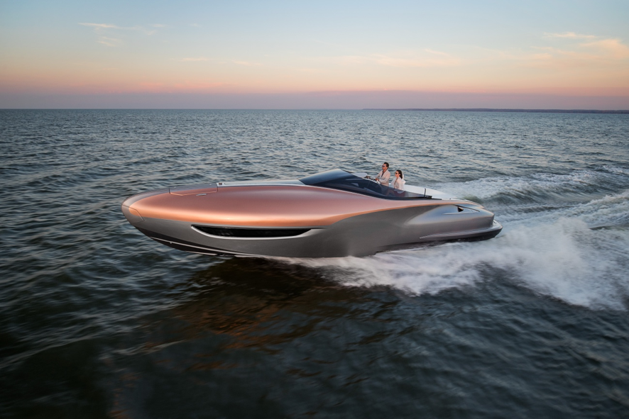 Lexus leva sua proposta de mobilidade ao mar com o iate LY680