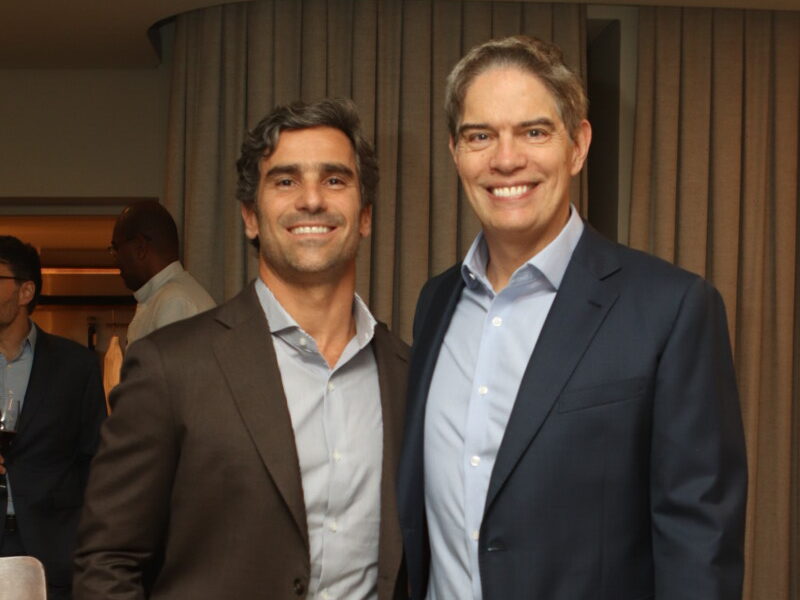 Bruno Colella recebe Ricardo Amorim na estreia da BRNC X